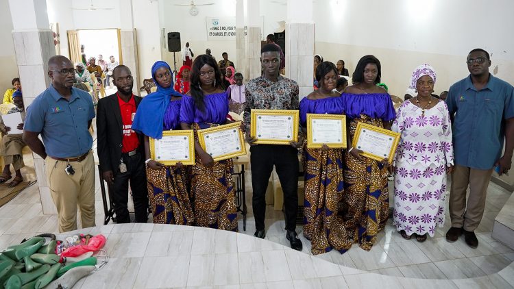 CÉRÉMONIE DE REMISE DE DIPLÔME À YEUMBEUL